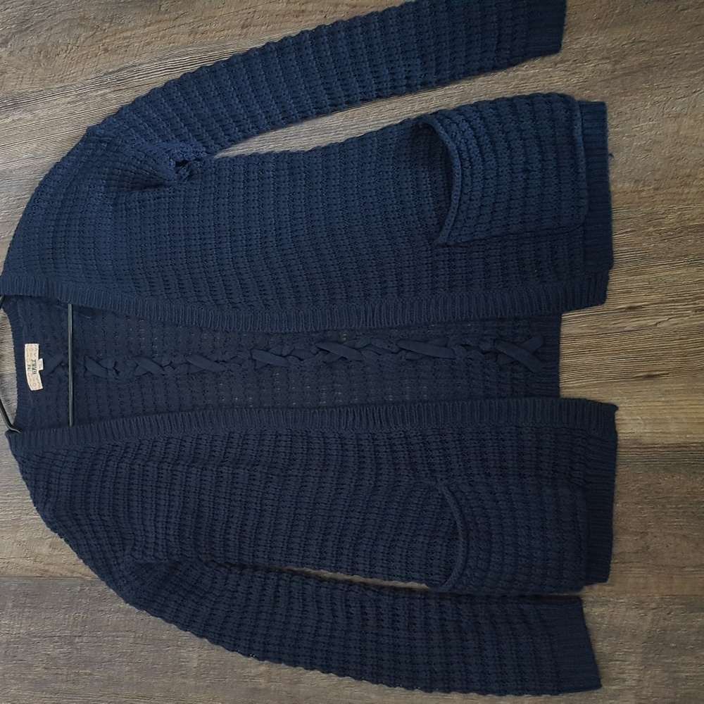 Cardigan - Picture 1 of 3